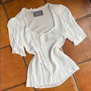 REFORMATION DARLING WHITE FLOUNCE TOP